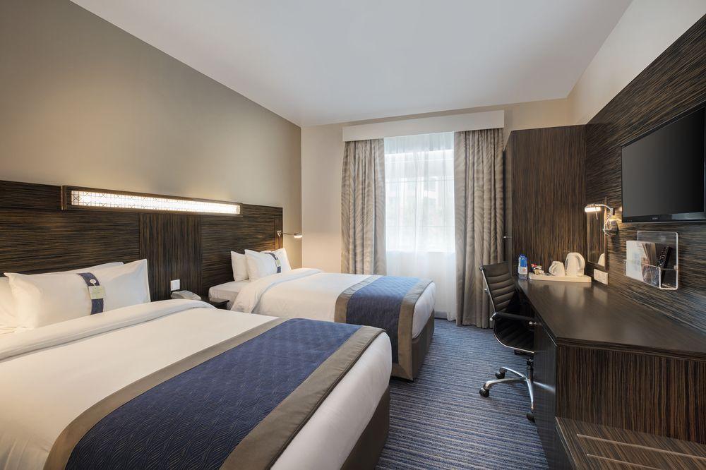 Holiday Inn Express Dubai Safa Park, An Ihg Hotel מראה חיצוני תמונה