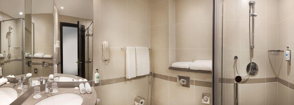 Holiday Inn Express Dubai Safa Park, An Ihg Hotel מראה חיצוני תמונה